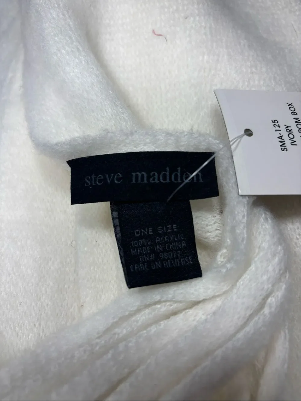 New Steve Madden White Fringe Scarf
